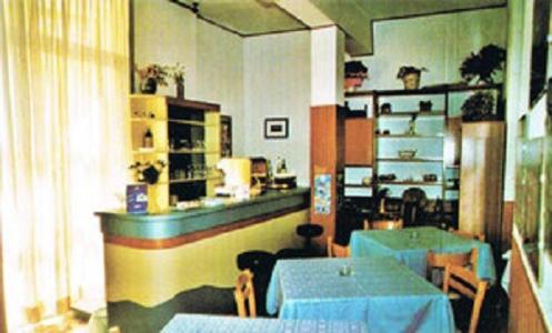 Albergo Villa-Brandi --- Pensione Completa --- 贝拉里亚-伊贾马里纳 外观 照片